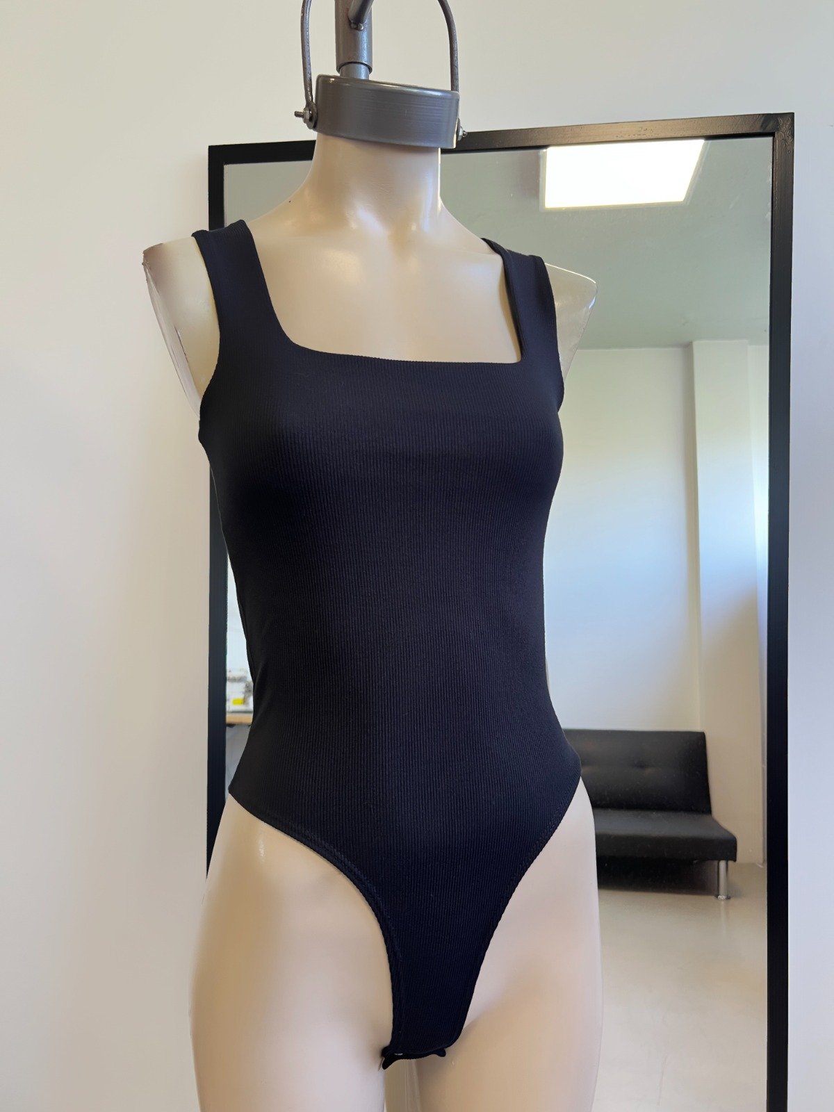 BODY MORLEY ESCOTE CUADRADO