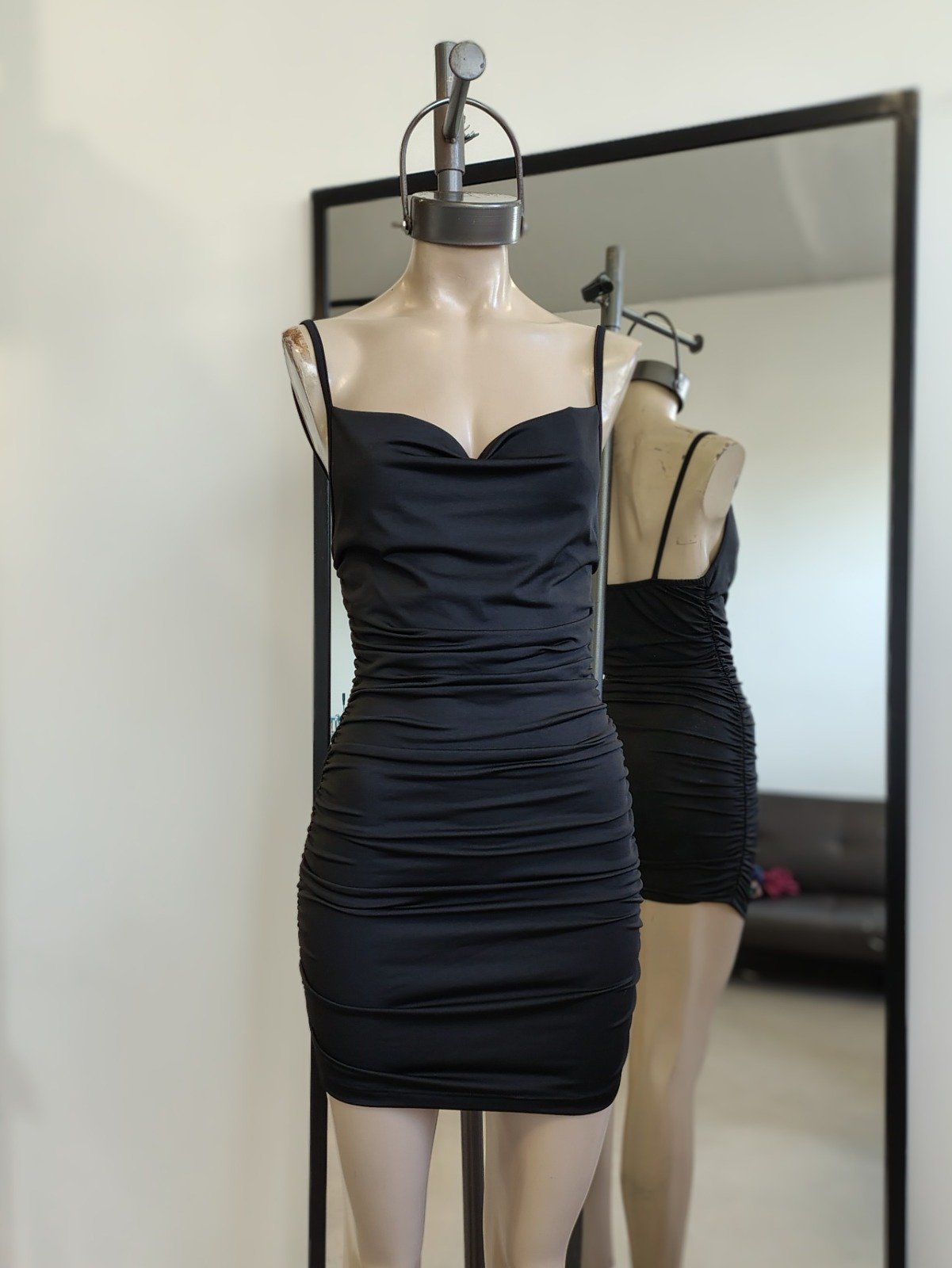 VESTIDO MICROFIBRA BUCHE ELASTICO COSTADO