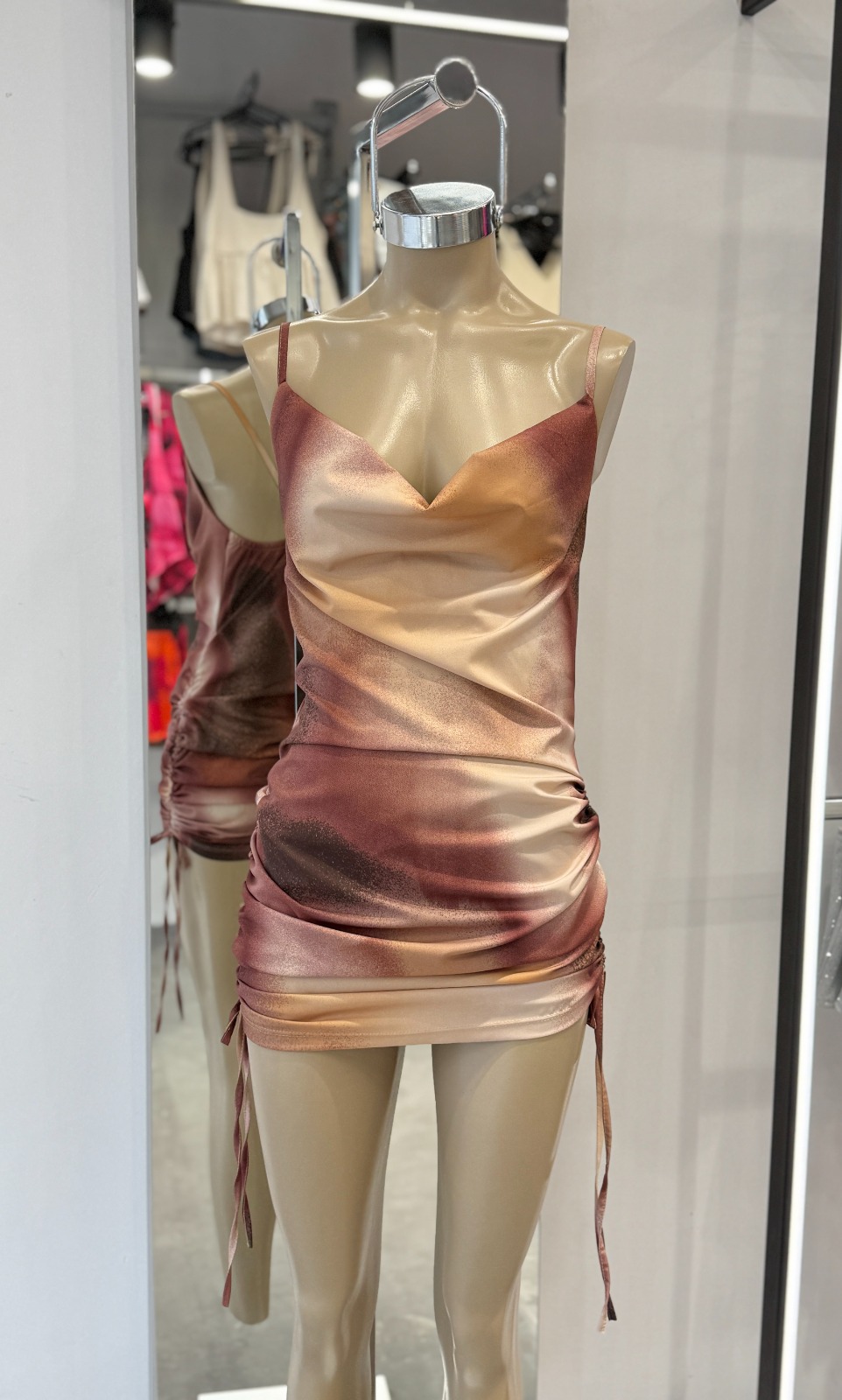 VESTIDO SEDA BUCHE TIRAS COSTADO