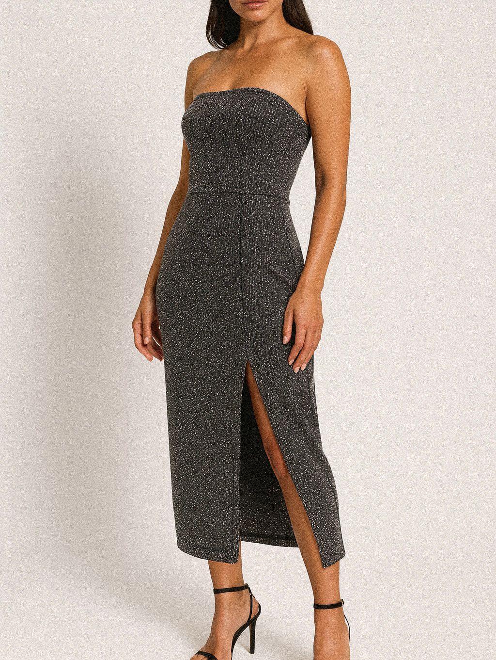 VESTIDO STRASS LARGO STRAPLESS