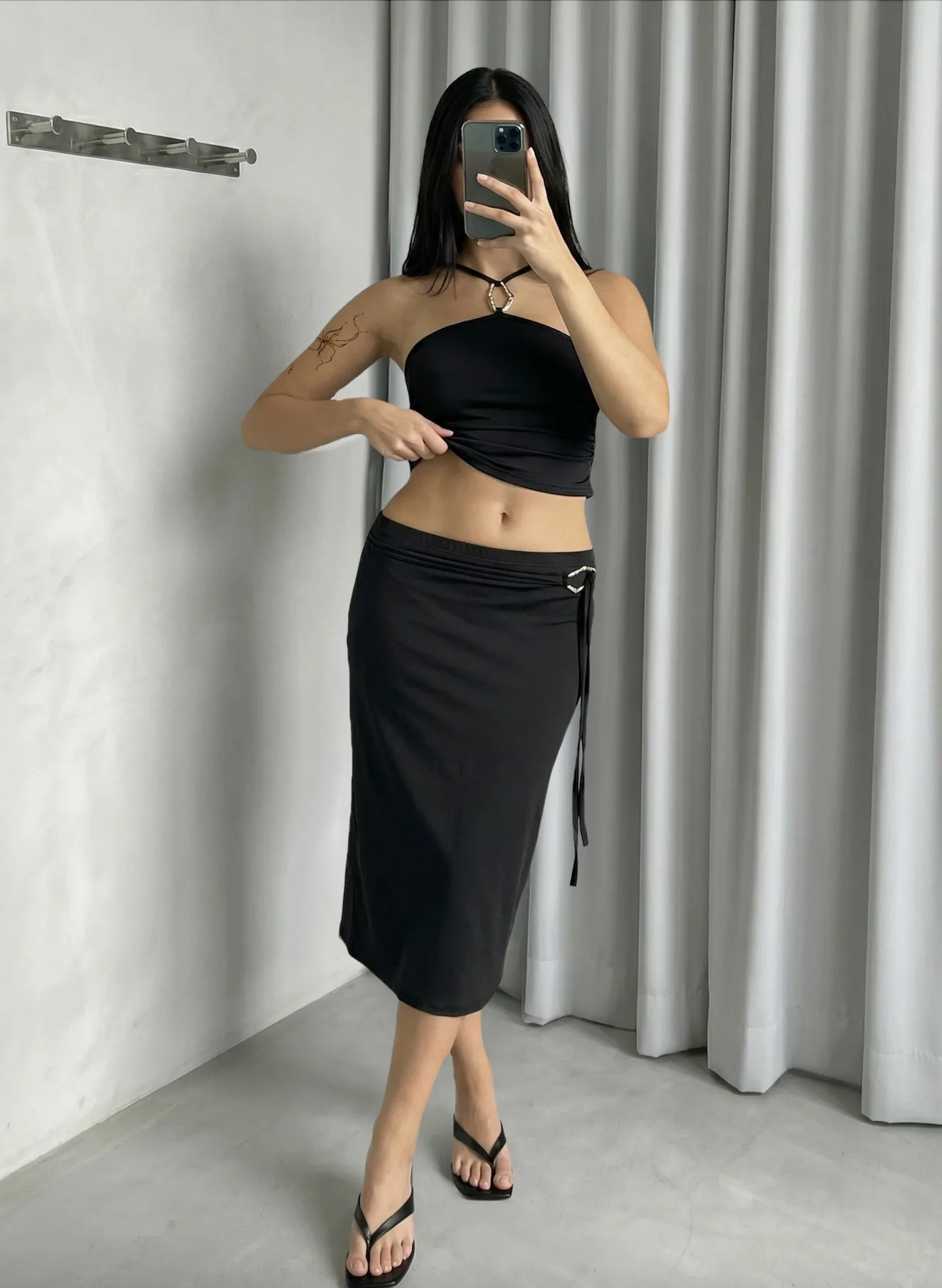 POLLERA MICROFIBRA MIDI TIRAS Y HEBILLA