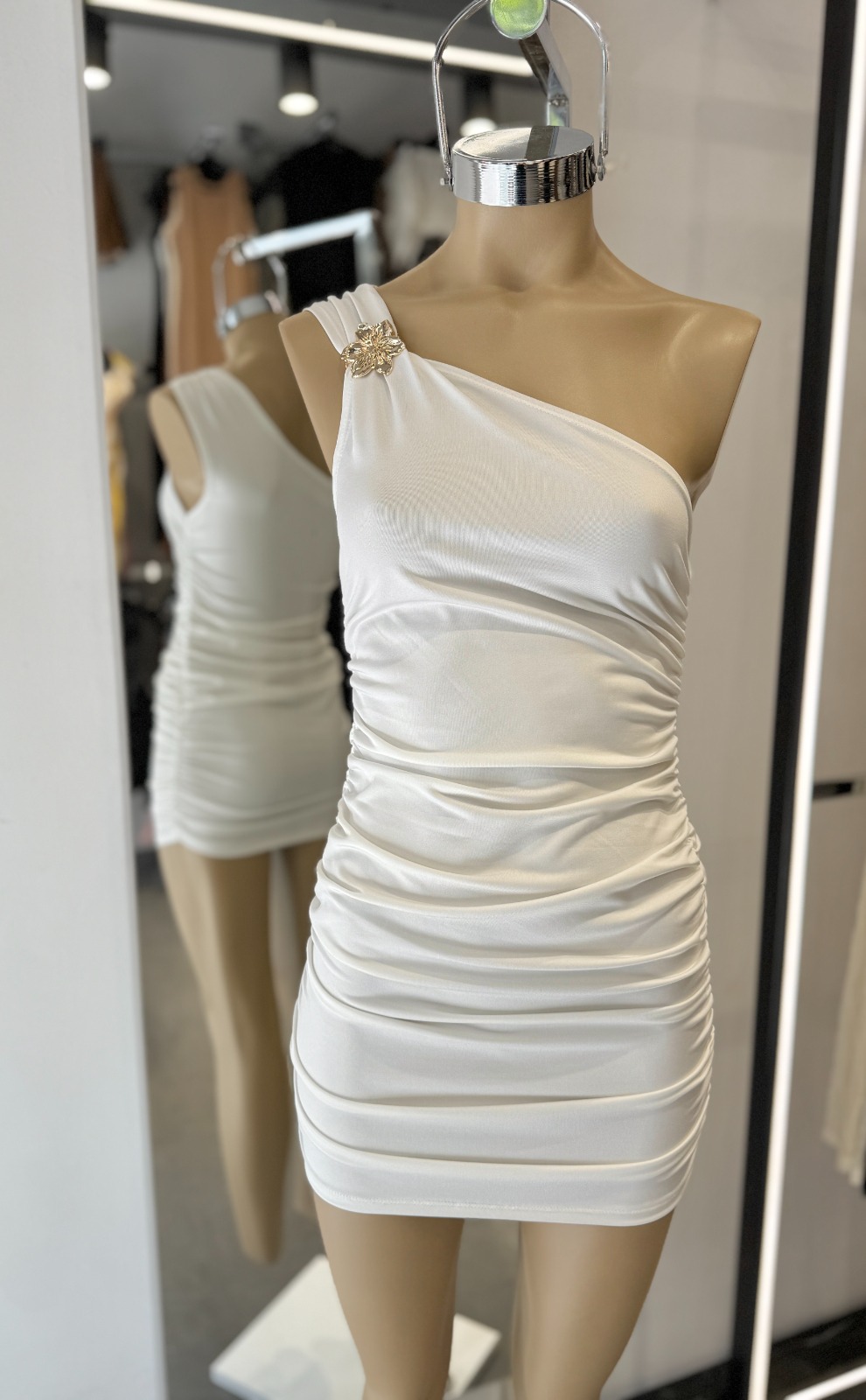 VESTIDO MICROFIBRA IRREGULAR FLOR