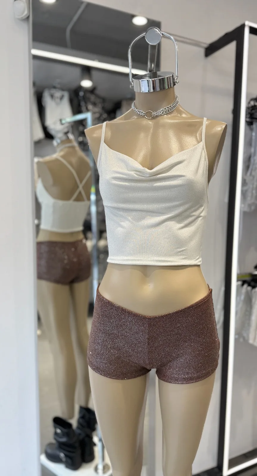 SHORT MICROFIBRA GLITTER TIRO BAJO