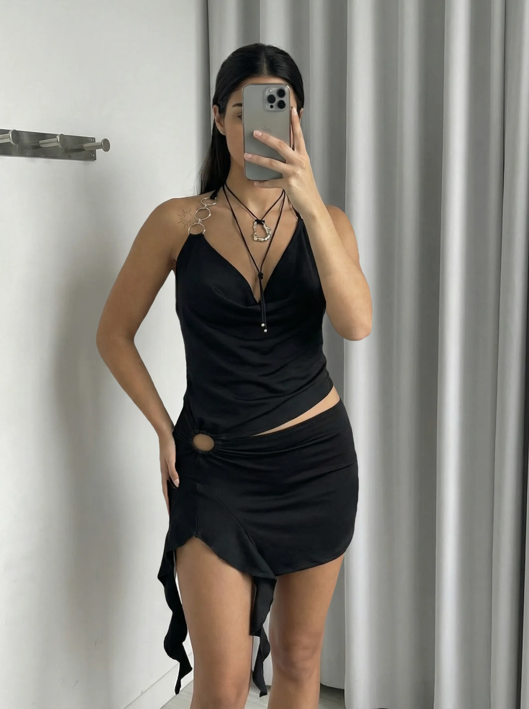 VESTIDO MICROFIBRA BRETEL AROS Y VOLADO