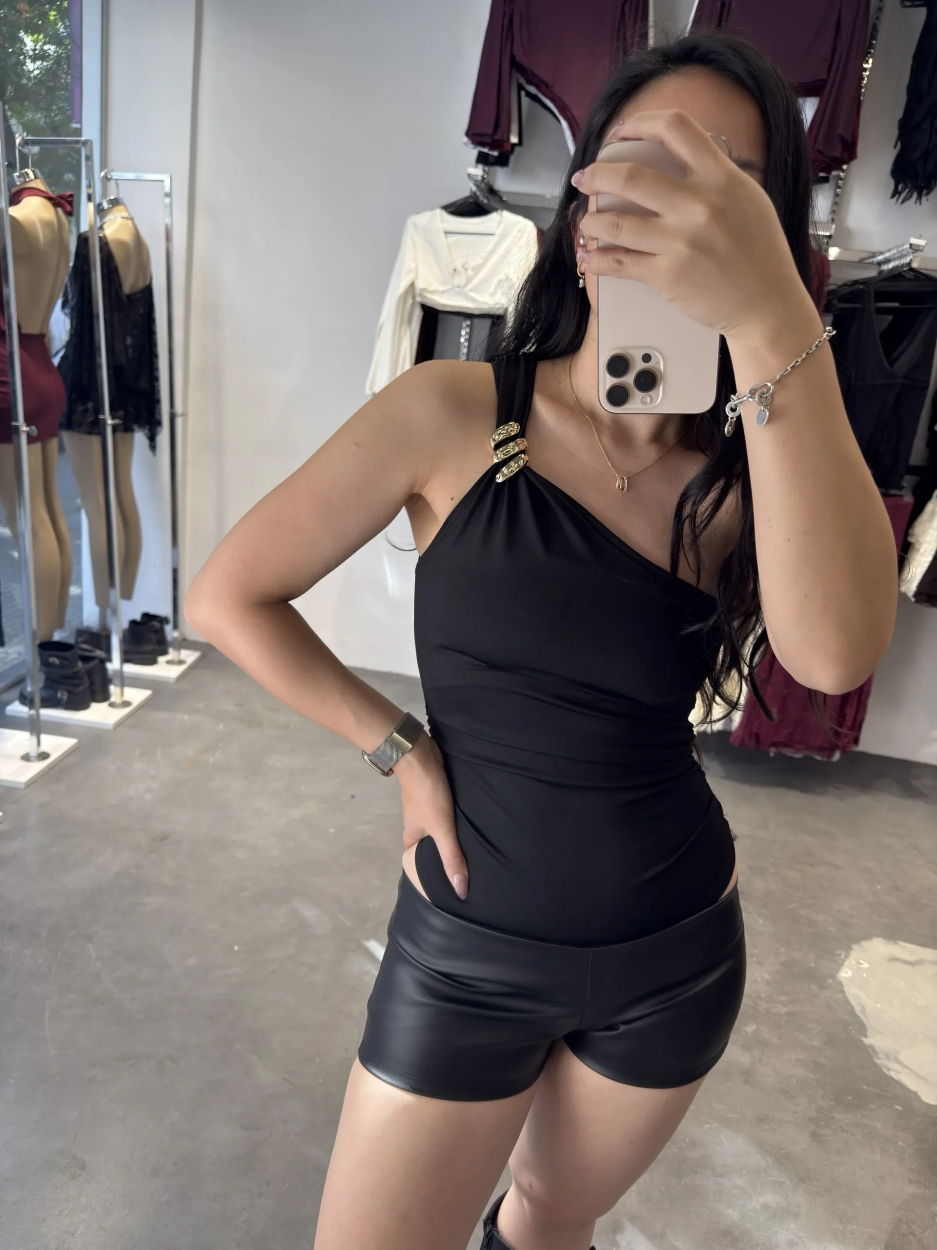 BODY MICROFIBRA IRREGULAR LOLI