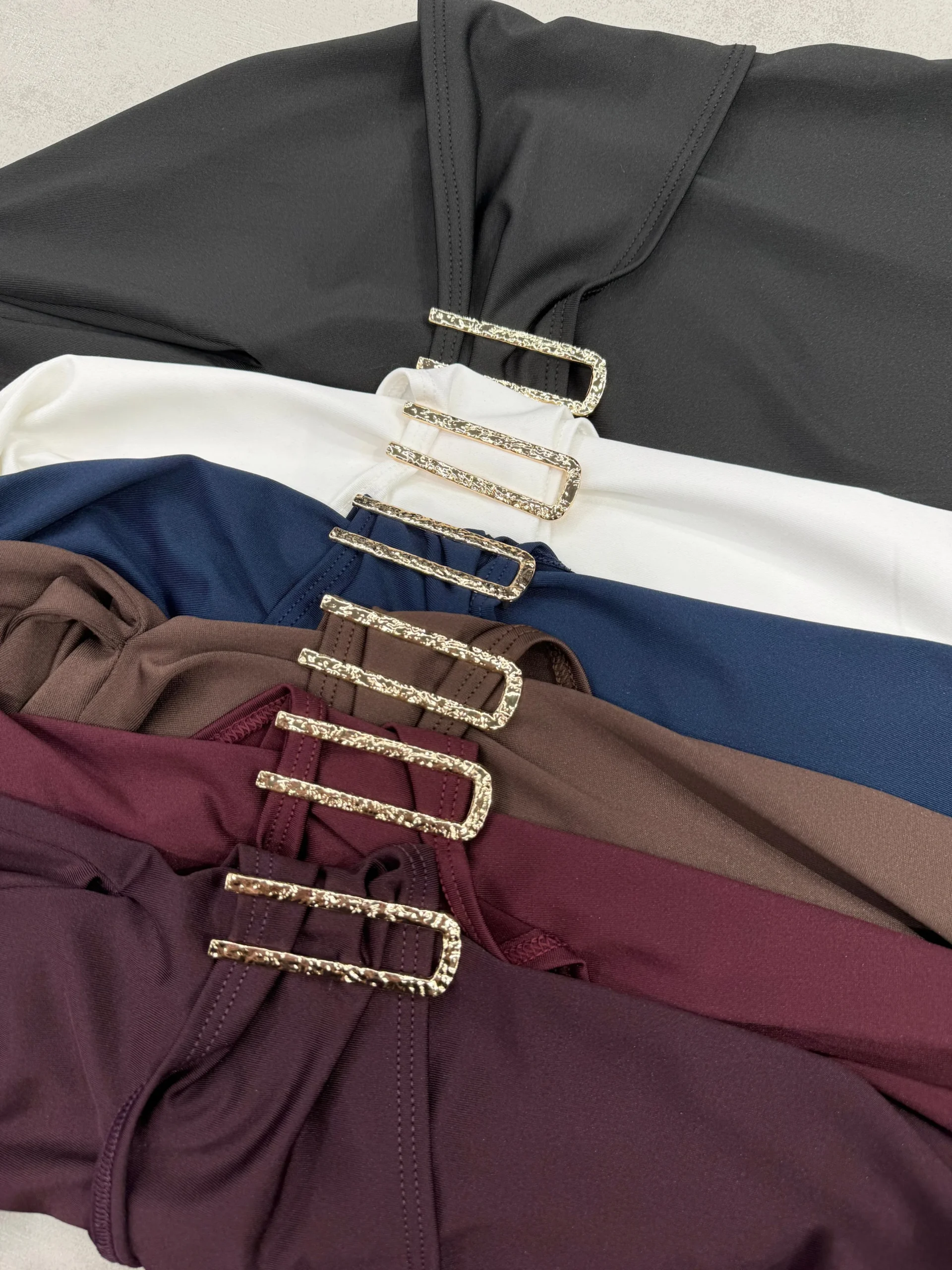 Alternative view of VESTIDO MICROFIBRA PICO ''U''