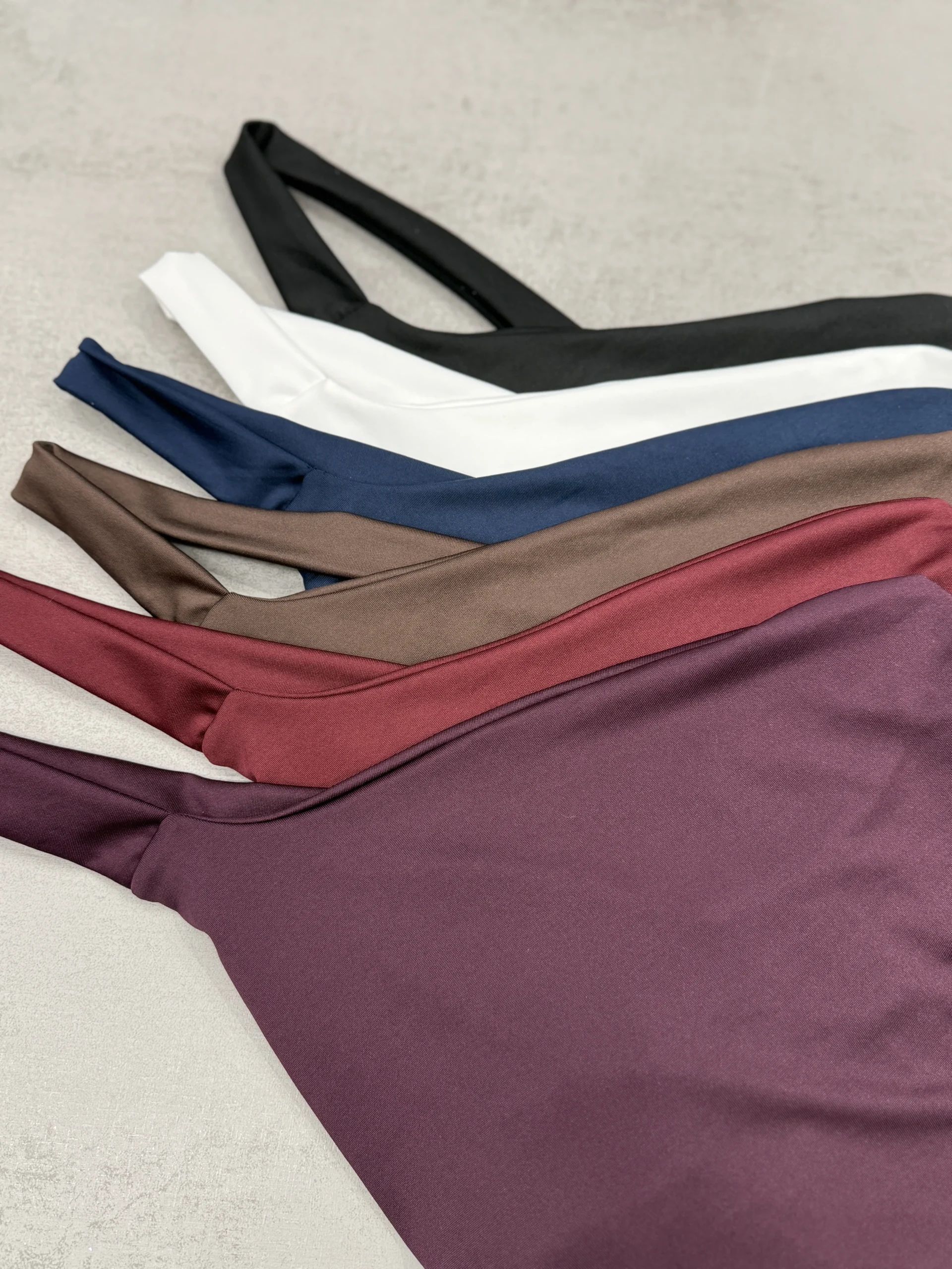 Alternative view of BODY MICROFIBRA IRREGULAR