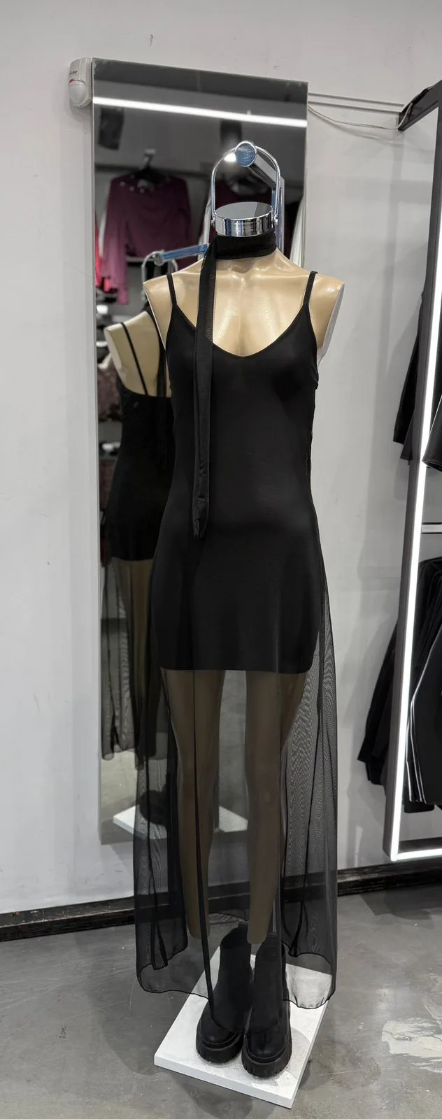 Alternative view of VESTIDO TUL BUFANDA