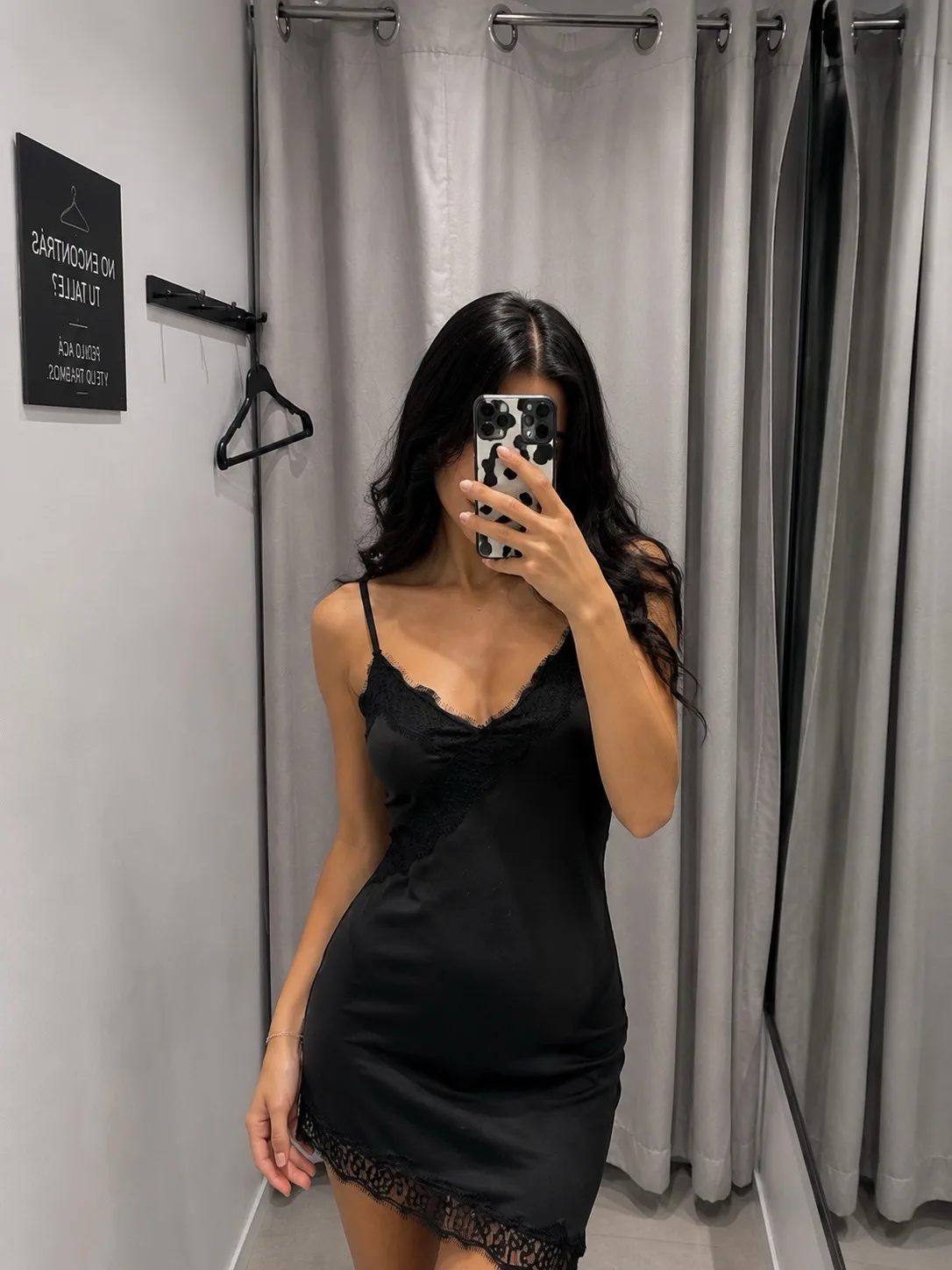 VESTIDO MICROFIBRA PUNTILLA PICO