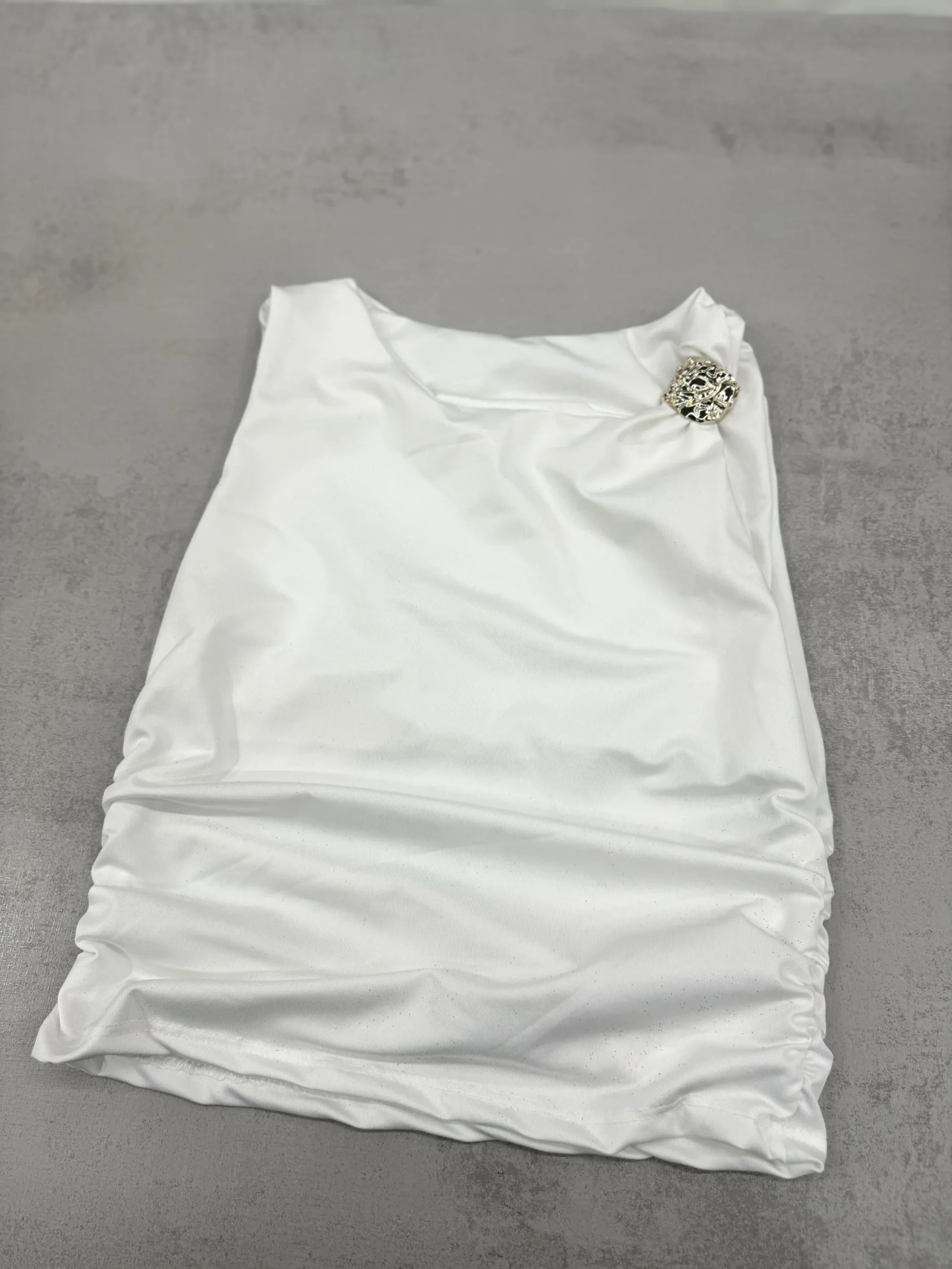 10 PRENDAS OUTLET