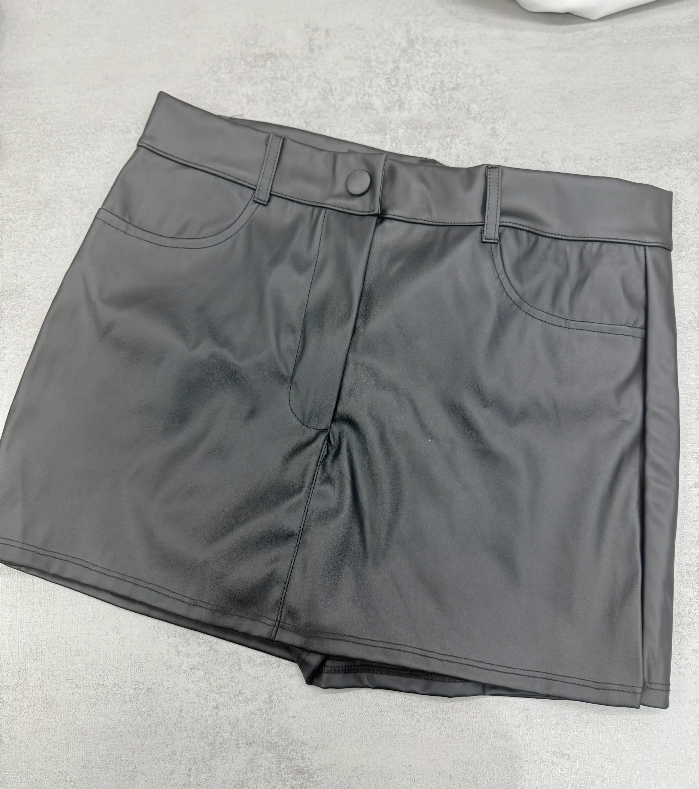 10 PRENDAS OUTLET - Image 4