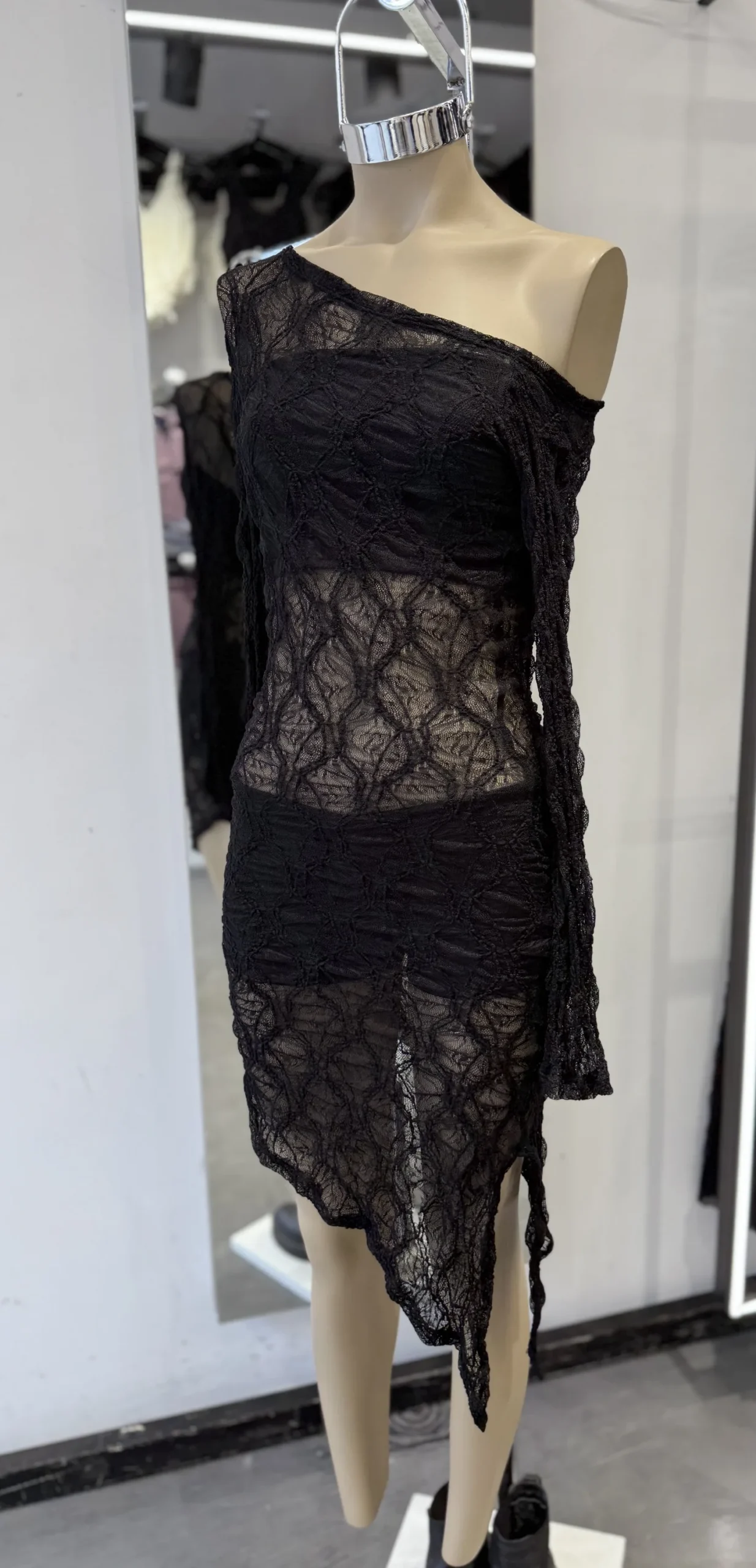 VESTIDO ENCAJE DAISY MANGA PICO - Image 4