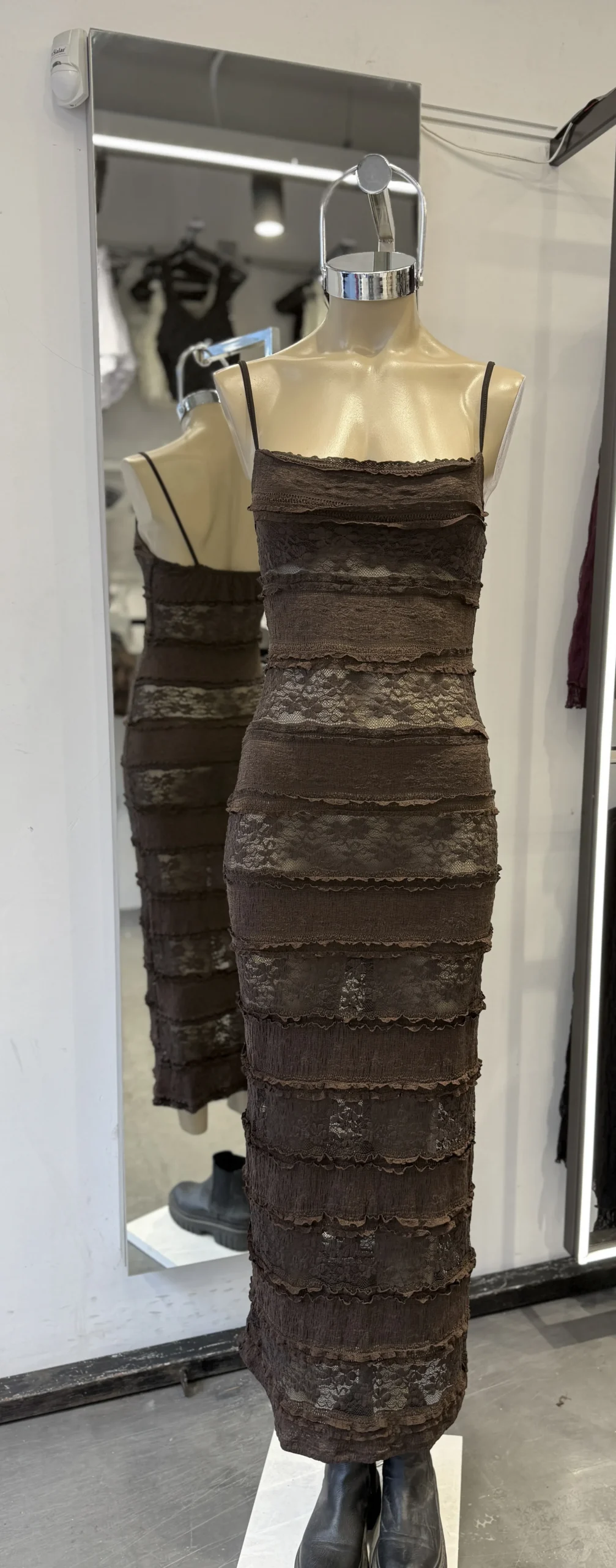 Alternative view of VESTIDO ENCAJE PARIS LARGO