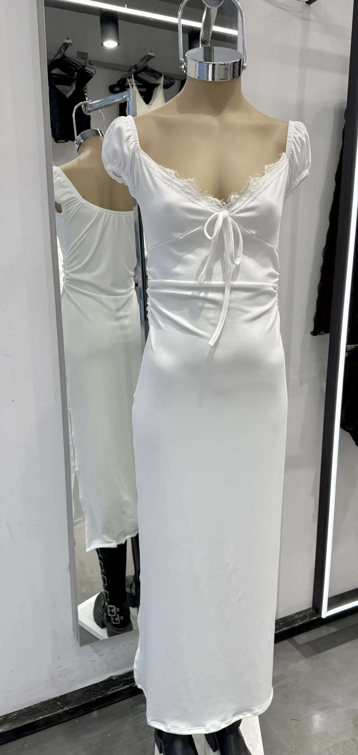 VESTIDO MICROFIBRA LARGO PUNTILLA - Image 4