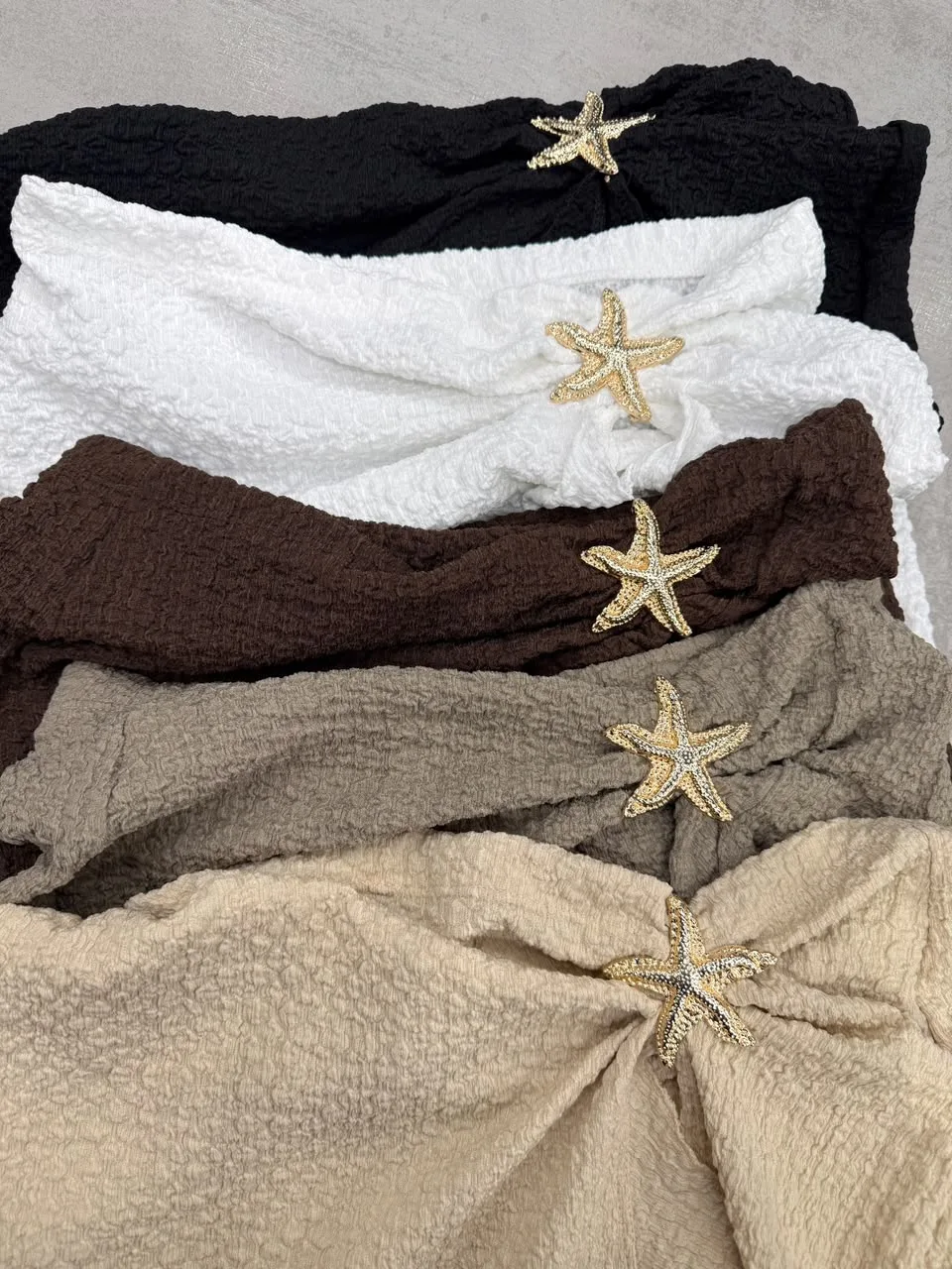 Alternative view of POLLERA HAWAI ESTRELLA