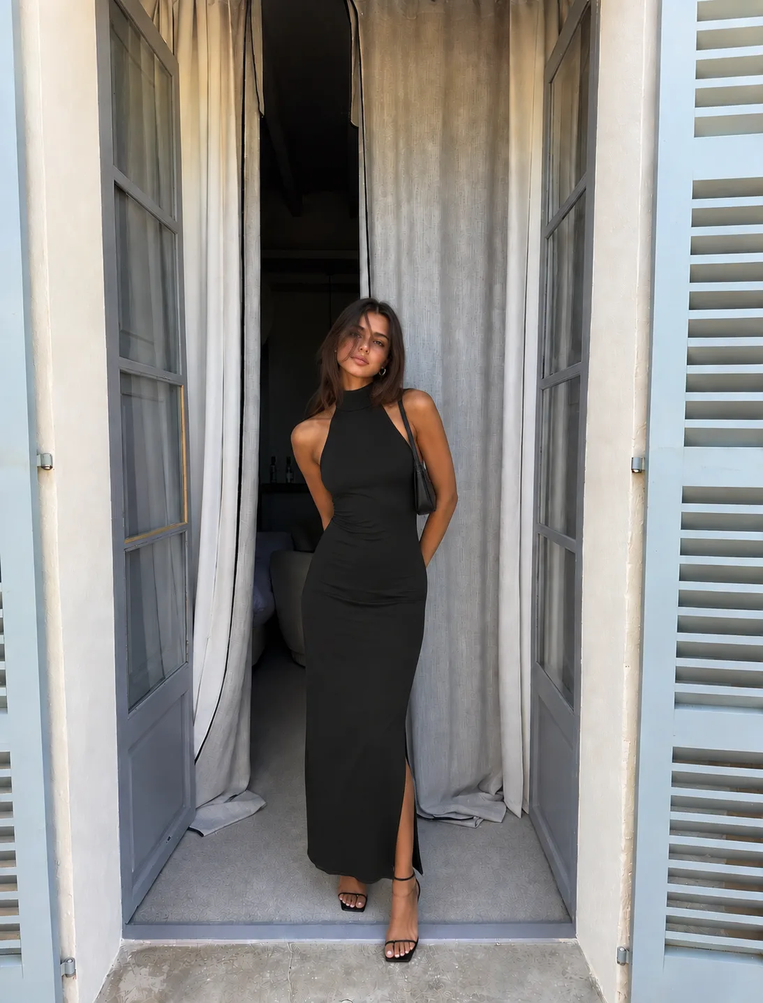 VESTIDO MICROFIBRA LARGO LAZO POLERITA