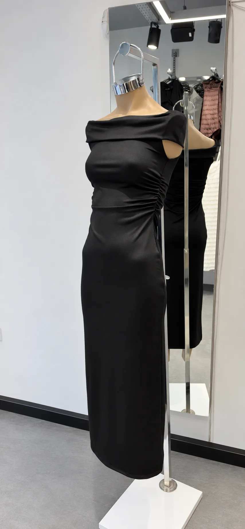 Alternative view of VESTIDO MICROFIBRA LARGO BOTE